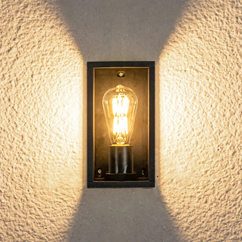 Lámpara de pared moderna impermeable con caja de cristal