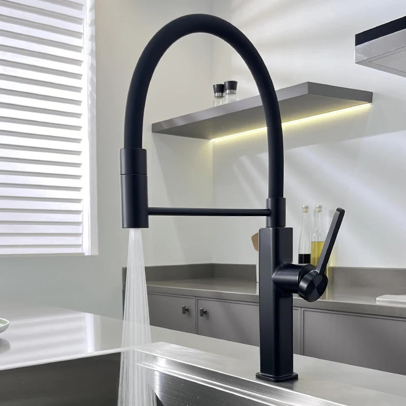 Grifo de cocina con manguera flexible y panel LED para montaje en cubierta