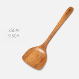 Utensilios de cocina, cucharas y palas de madera para el hogar.
