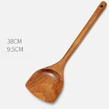Utensilios de cocina, cucharas y palas de madera para el hogar.