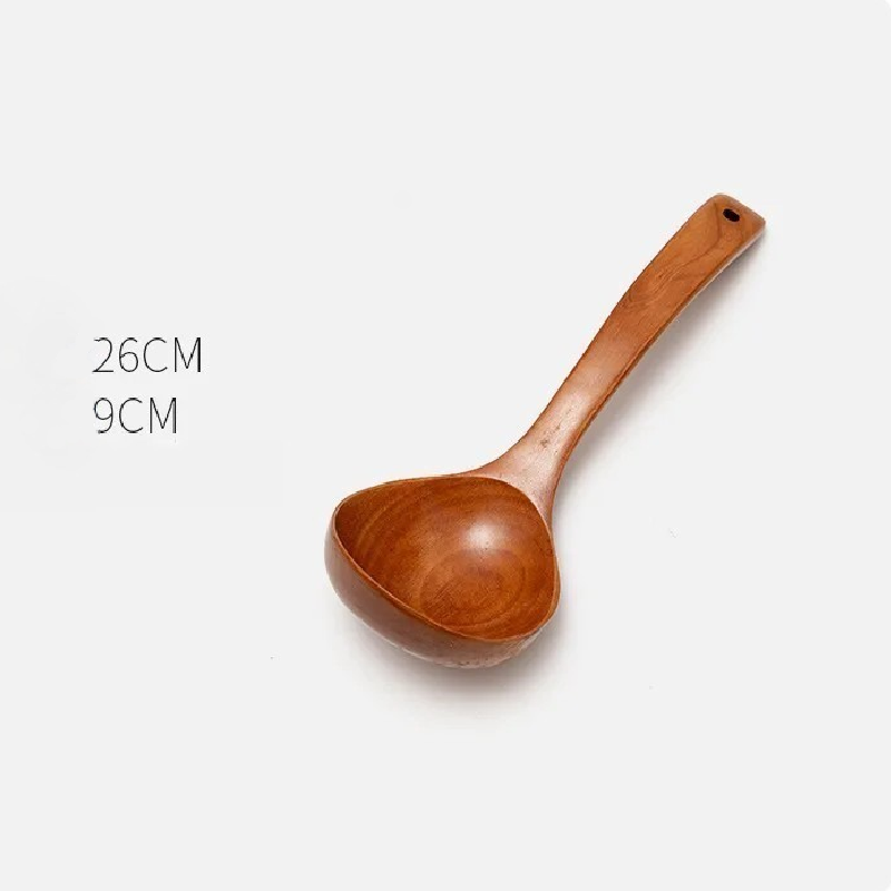 Utensilios de cocina, cucharas y palas de madera para el hogar.